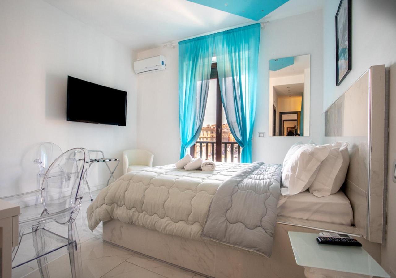 Mayfair Lifestyle Suites By Babylon Stay Nápoles Exterior foto
